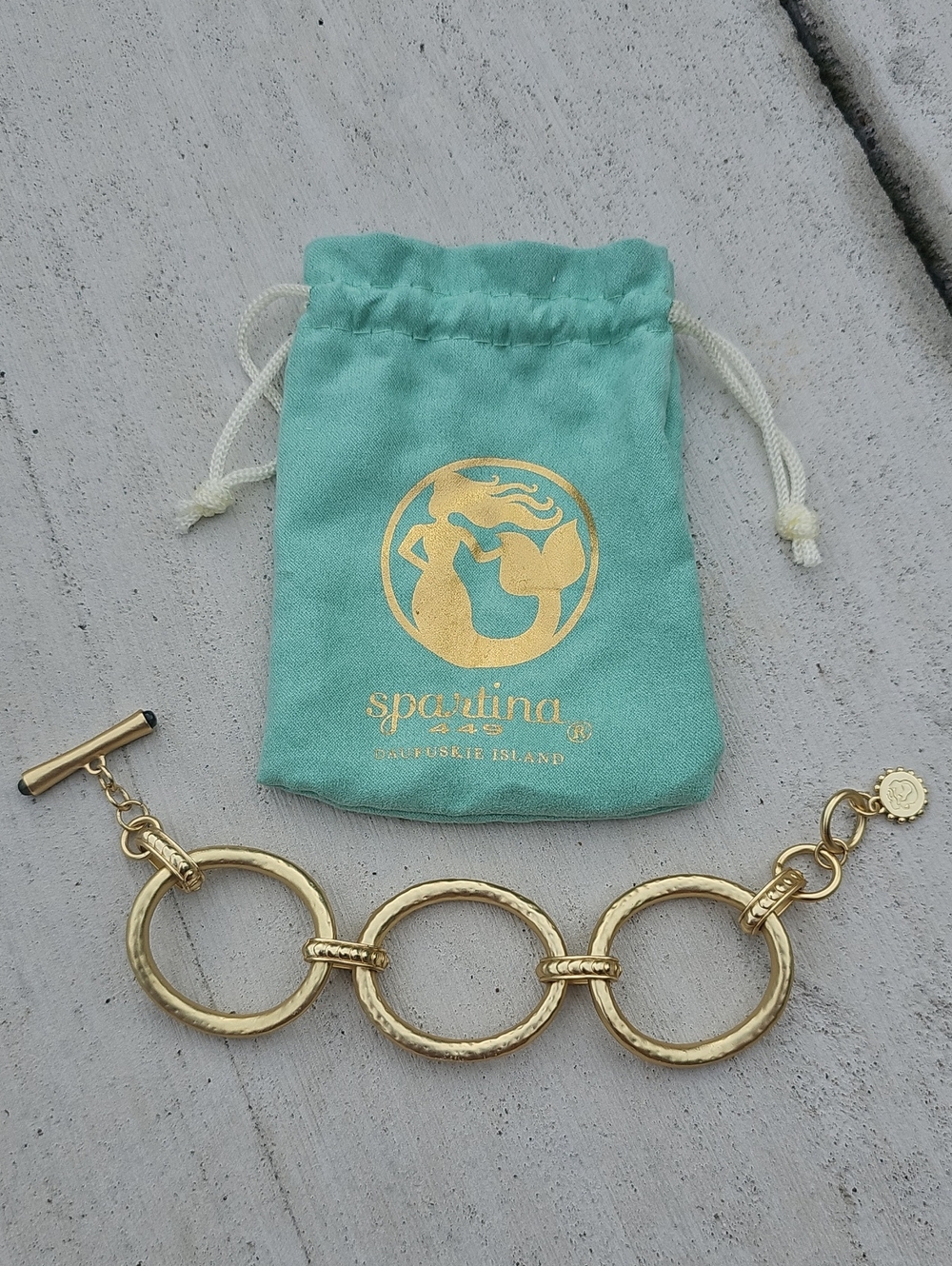Spartina 449 Gold-Tone Interlocking Chain Bracelet with Toggle Charm